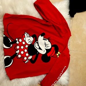 It’s Xs it’s a a Minnie Mouse long sleeve cute shirt